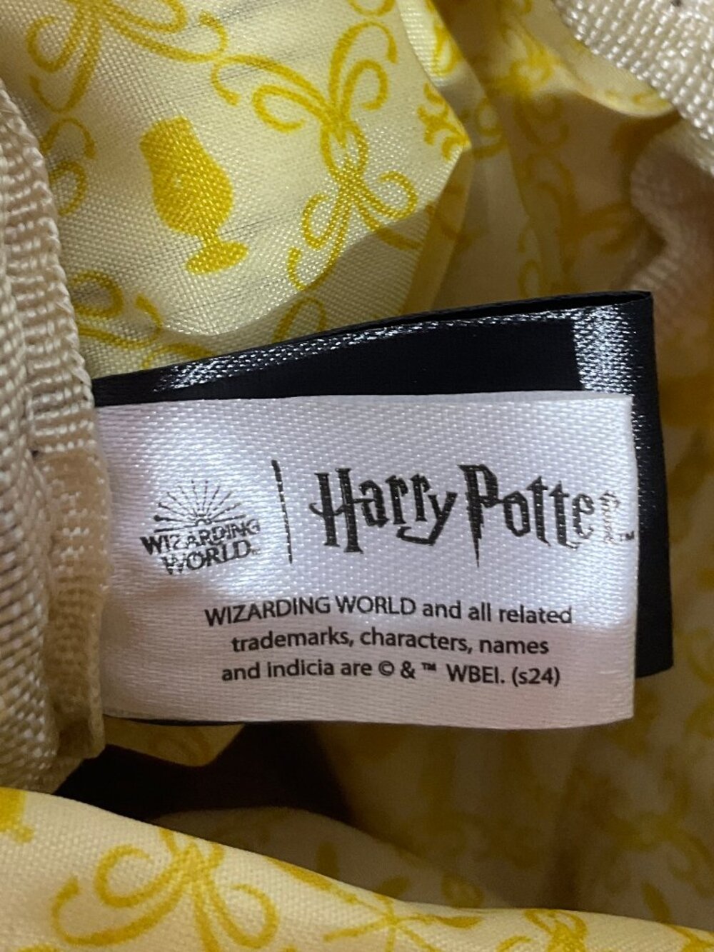 NWT Harry Potter Butterbeer 8" Water Bottle Holder FLY26015 Wizarding World - Picture 10 of 16